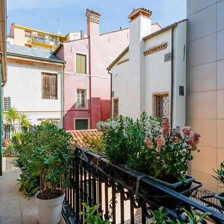 Yourbanflat Dante بادوفا المظهر الخارجي الصورة